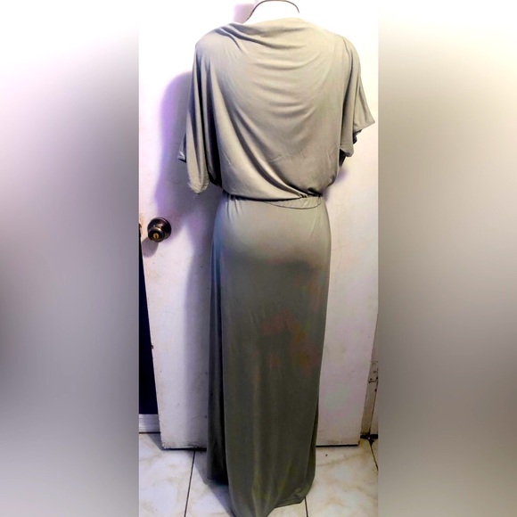 MainStrip Sage, Boat Neckline, Double Slit Maxi Dress. Will fit SZ Small & Med - Picture 6 of 16